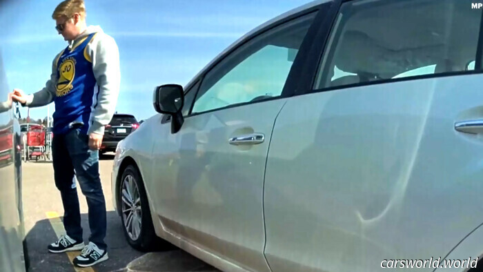 El Hombre Que Destrozó Seis Teslas Evita Ir A La Cárcel Y Aún Conserva Su Trabajo Estatal | Carscoops